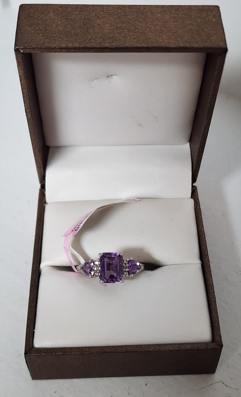 Vintage Sterling Silver Amethyst Ring w/ Mini Diamonds Size 7 + Gift Box